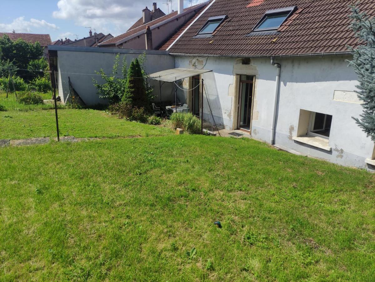 Maison Proche Gare Avec Exterieur